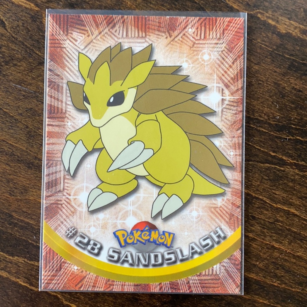 Topps 1st Edition #28 Sandslash Card